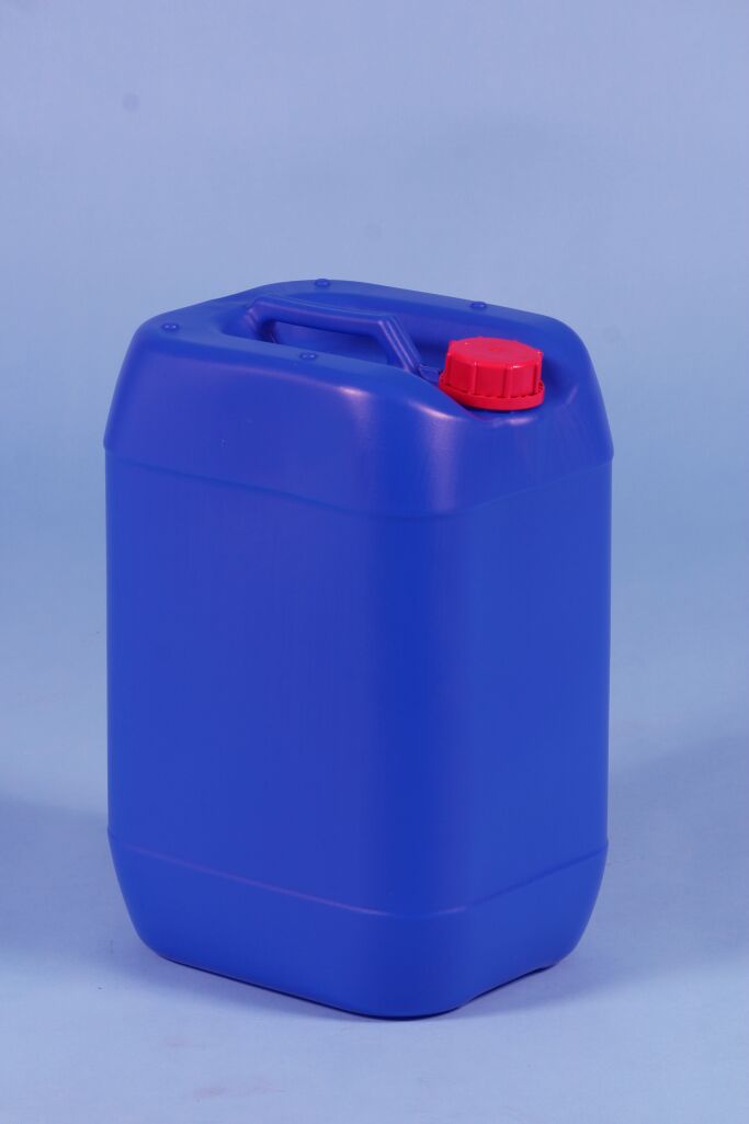 DISTILLED WATER ISO3696