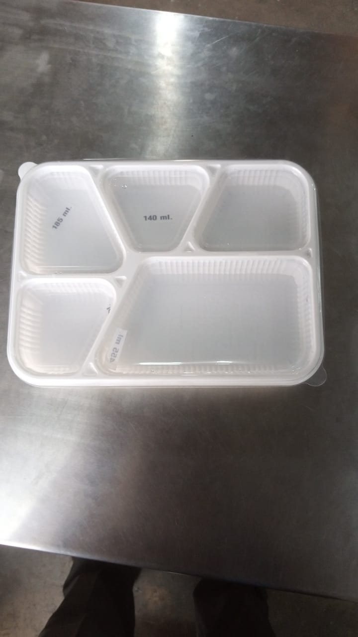 FOOD GRADE CONTAINER WITH LID FOR LUNCH or DINNER FIVE COMPARTMENT