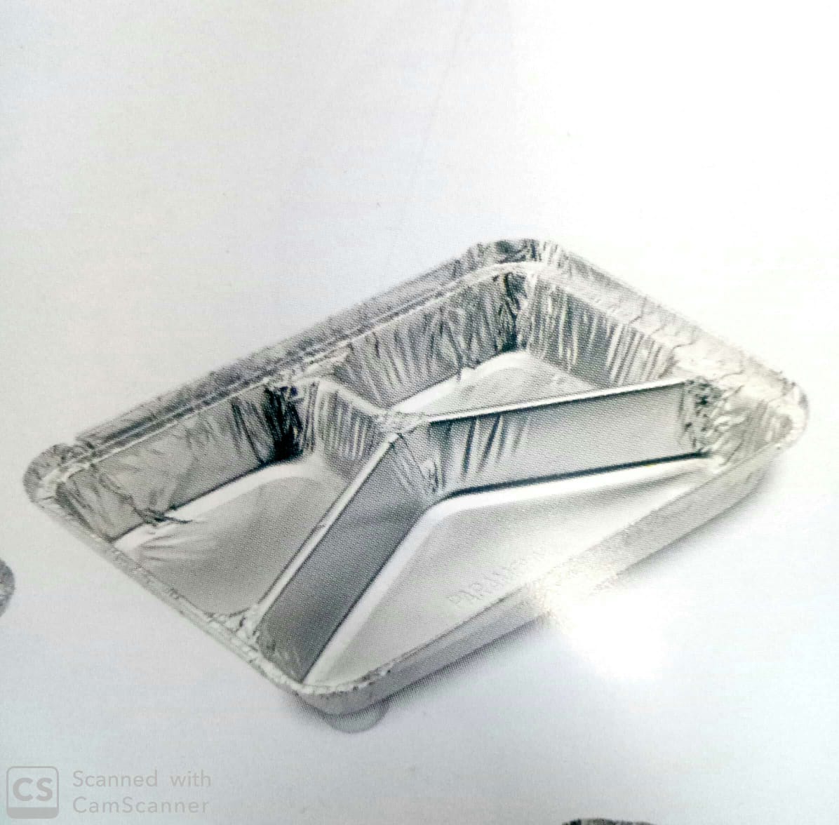 FOOD GRADE CONTAINER WITH LID FOR BREAKFAST THREE COMPARTMENT